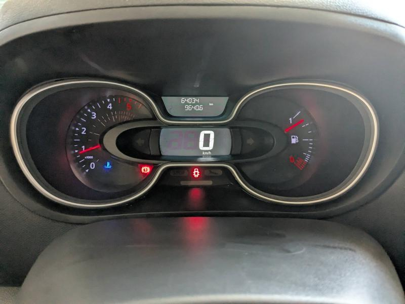 NISSAN NV300 Fg VUL d’occasion à vendre à LA GARDE chez PRESTIGE AUTOMOBILE (Photo 8)